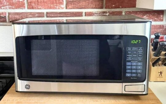 GE microwave