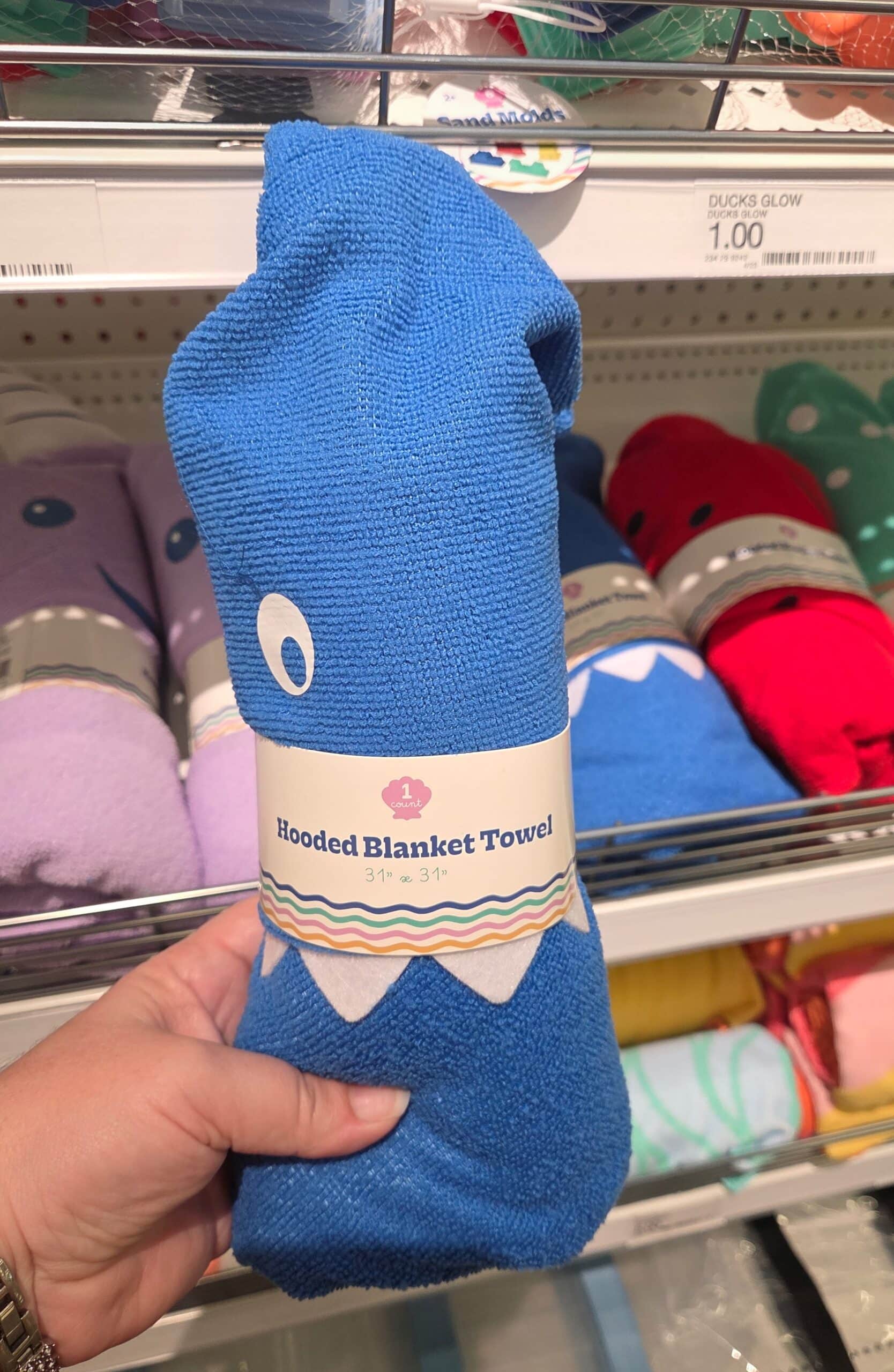 Hooded Blanket Towel 2 Hooded Blanket Towel 2