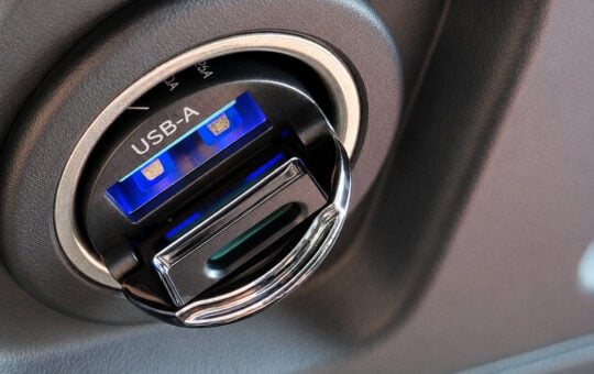 joyroom usb car charger