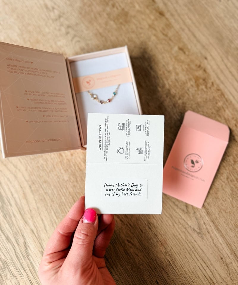 mothers day necklace packaging