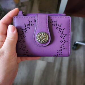 purple wallet