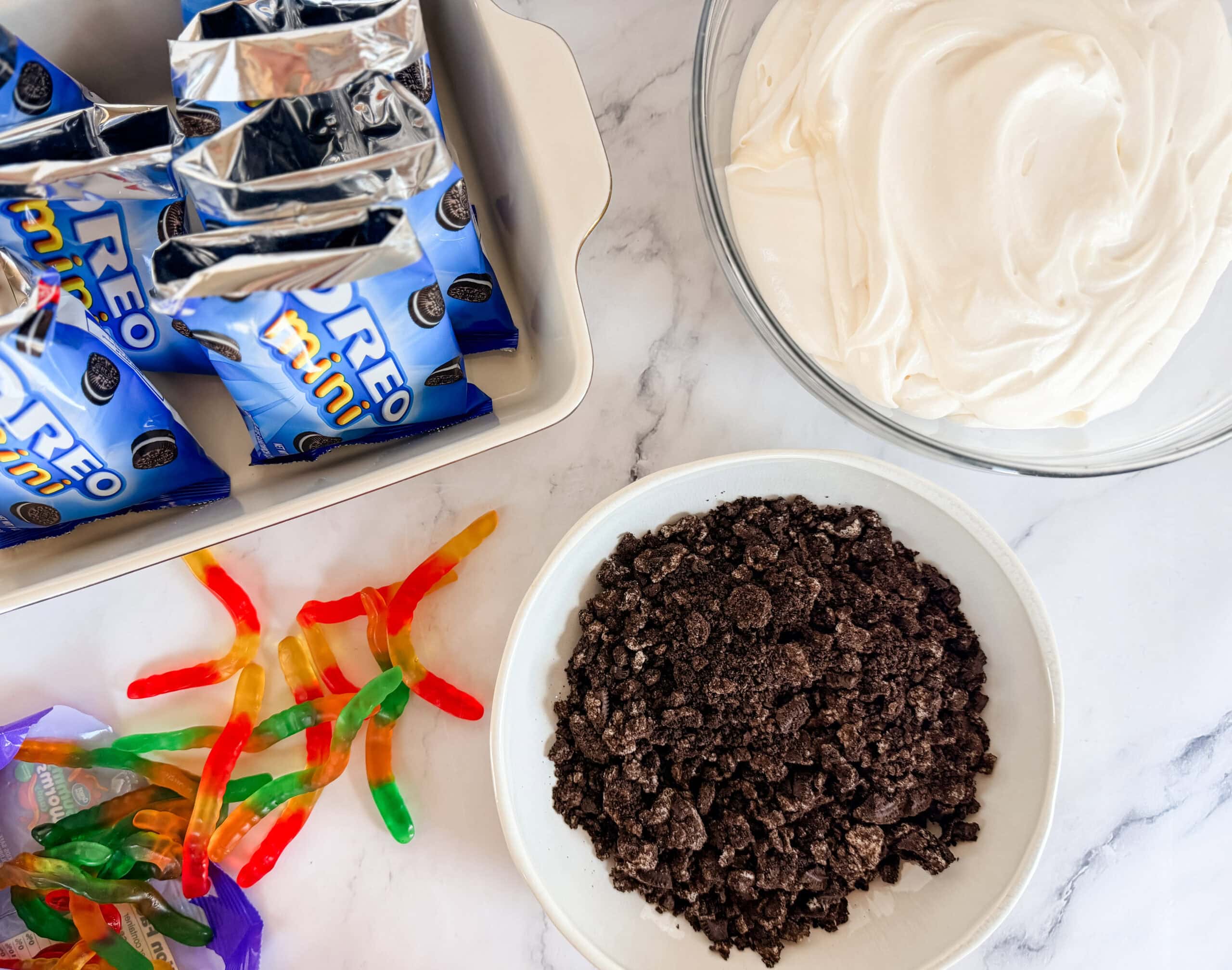 walking dirt cake dessert (10)