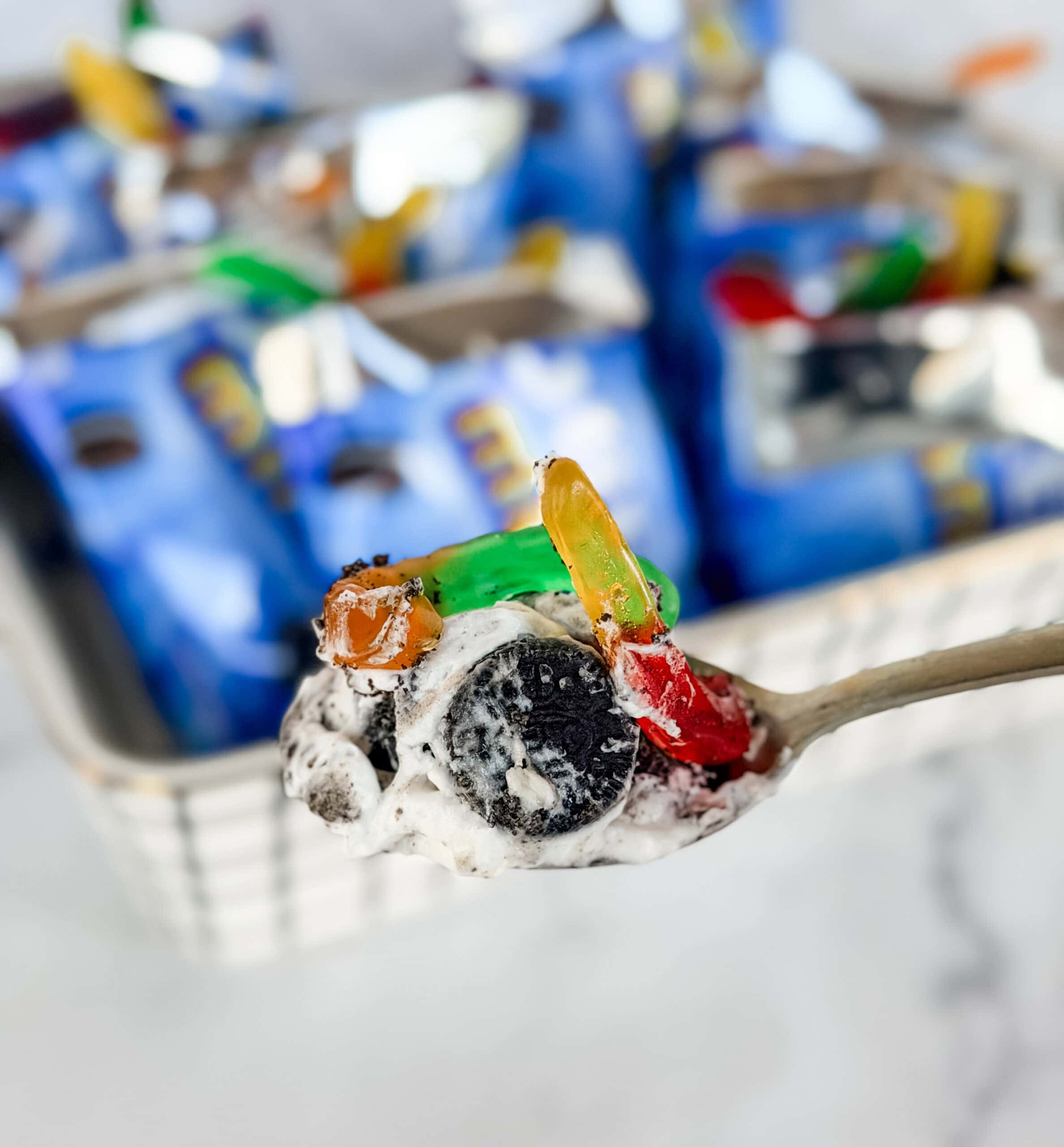 walking dirt cake dessert (6)