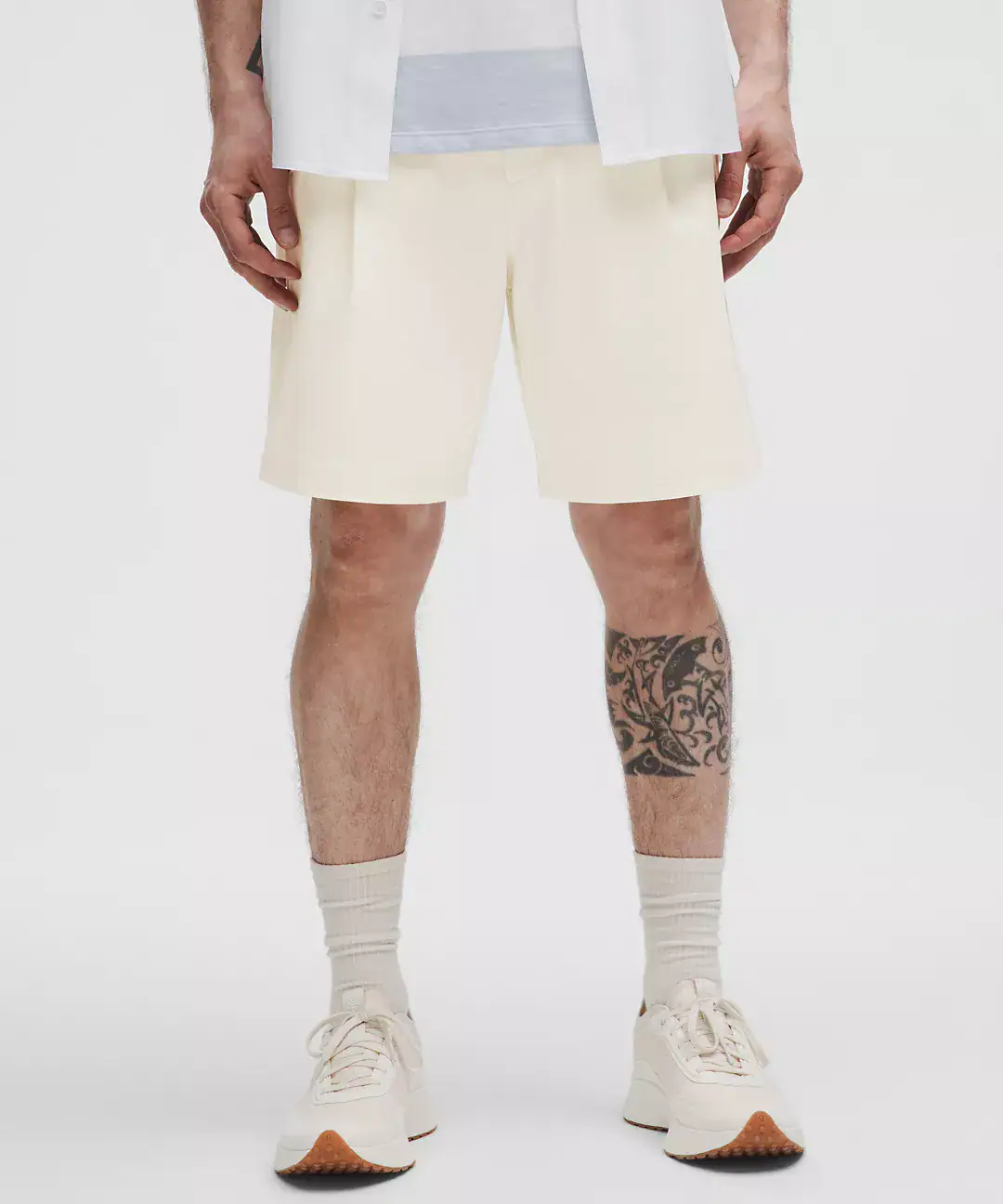 Woven Relaxed Fit Pleated Short 8