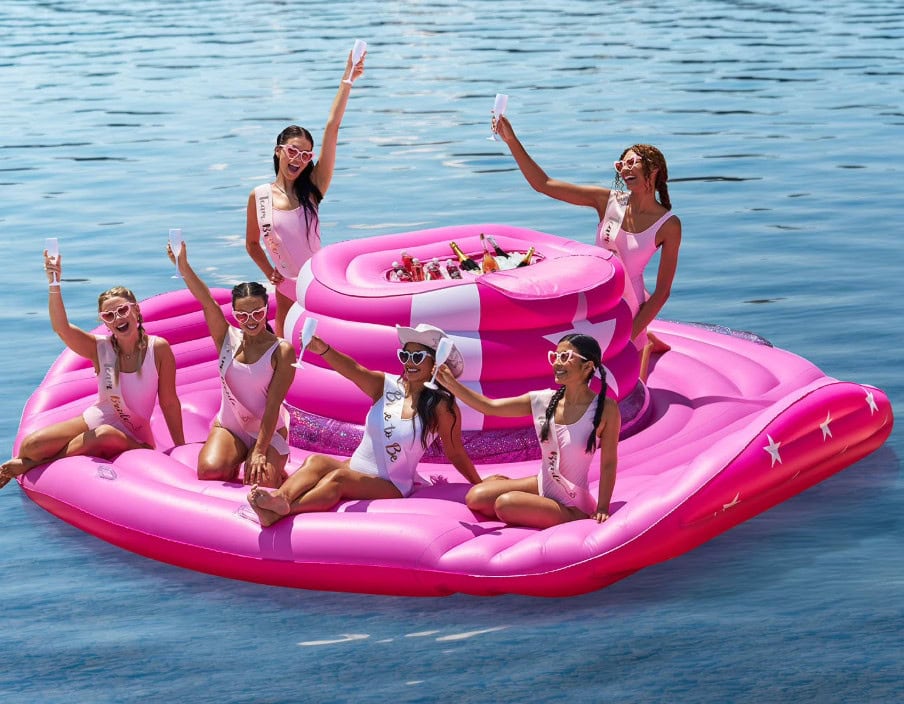 pink cowboy hat float