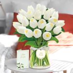 white tulip card