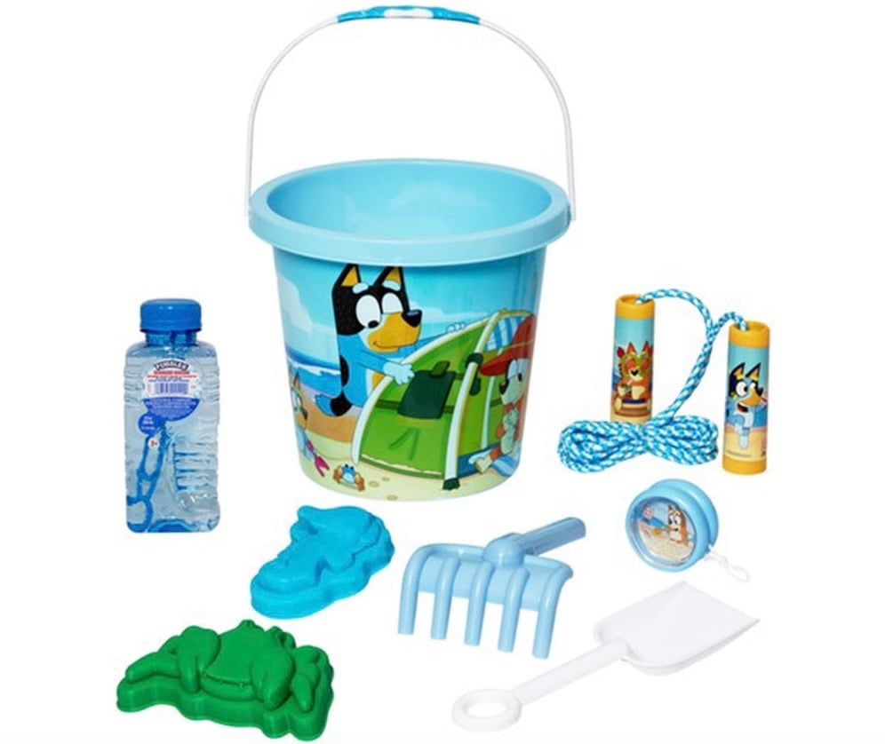 Bluey 7 Piece Beach Bucket Set