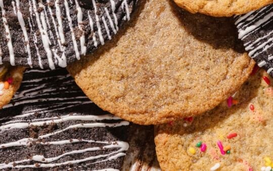 Crumbl Cookie Thins Mix