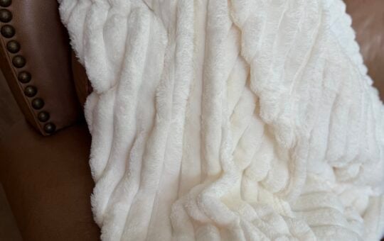 bedsure throw blanket