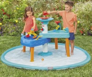 Little Tikes 3 in 1 Splash 'n Grow Outdoor Water Play Table