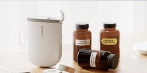 Niimbot label maker