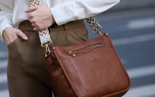 TANTOMI Vegan Leather Crossbody Bag Purse