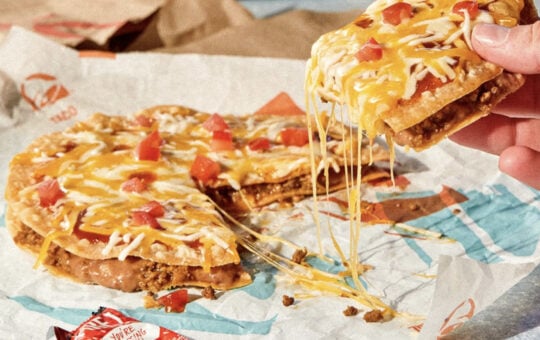 Taco Bell mexican pizza