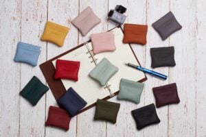 Travelambo Leather Squeeze Coin Purse Pouch Change Holder