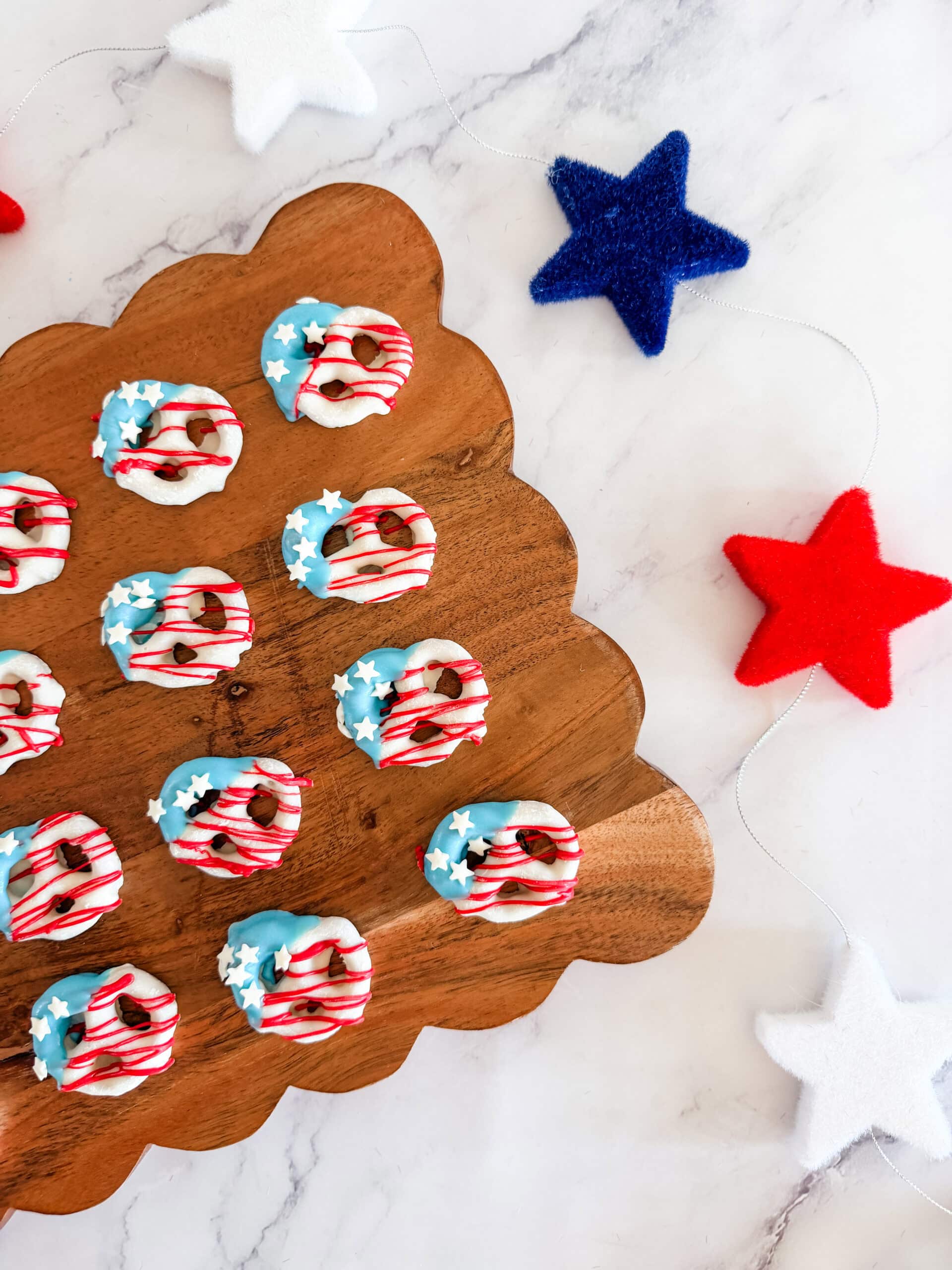american flag pretzels (9) american flag pretzels (9)
