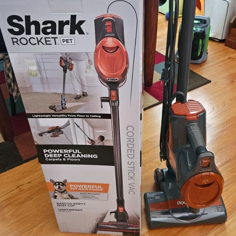 shark rocket vacuum (1)