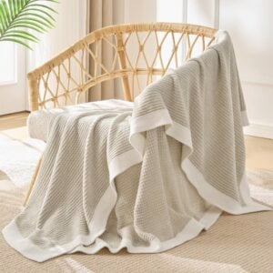 BEDELITE Soft Cozy Chenille Waffle Knit Throw Blanket