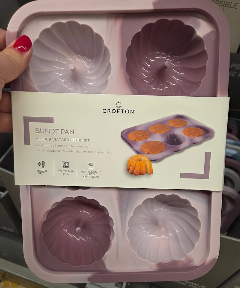 Bundt Pan 2