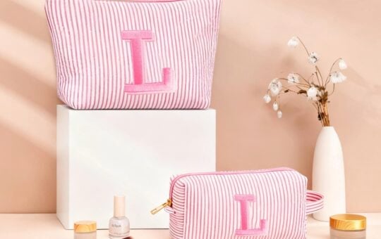 Fohufo Initial Travel Toiletry Makeup Bag