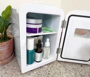 Frigidaire 6 Can Retro Mini Fridge Open