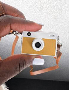 HOTU Mini Keychain Camera