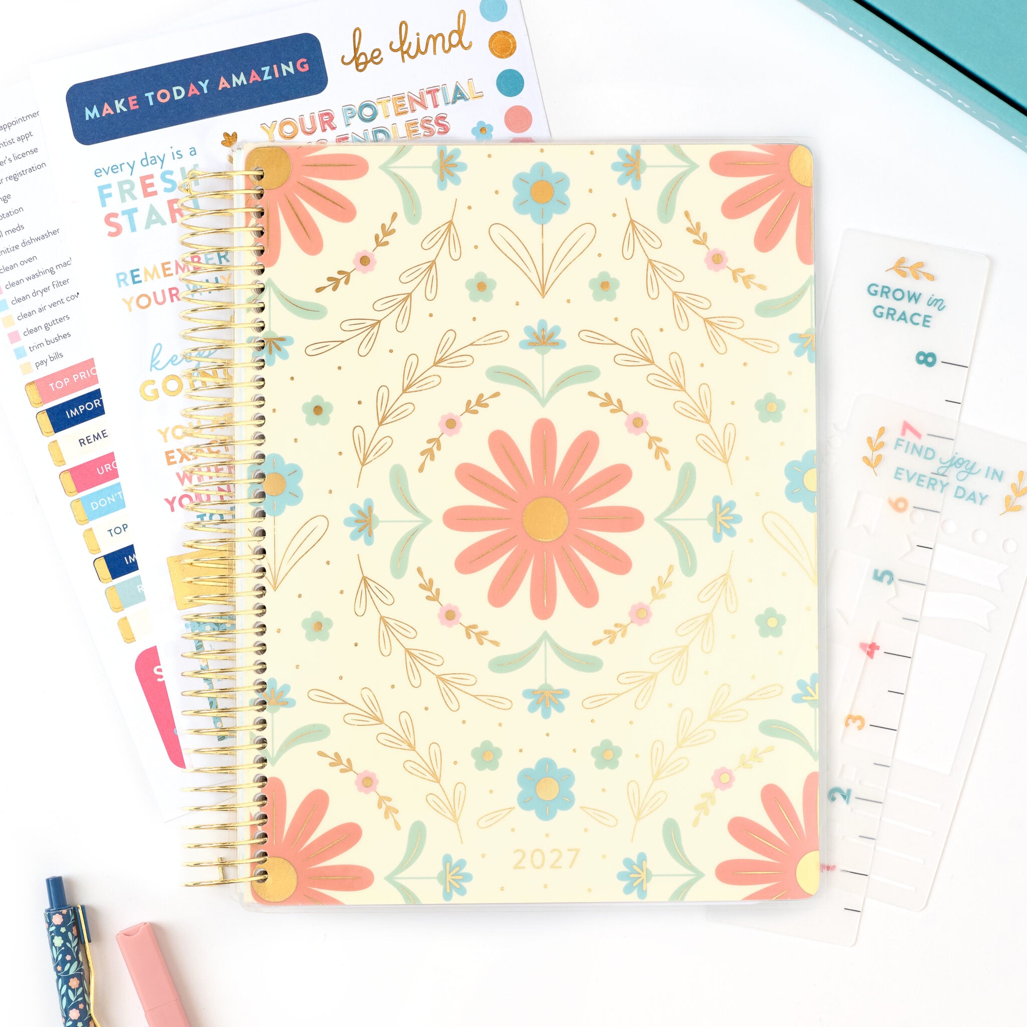Home Planner 2027 COVR 004 - MULTI FLORAL COVER