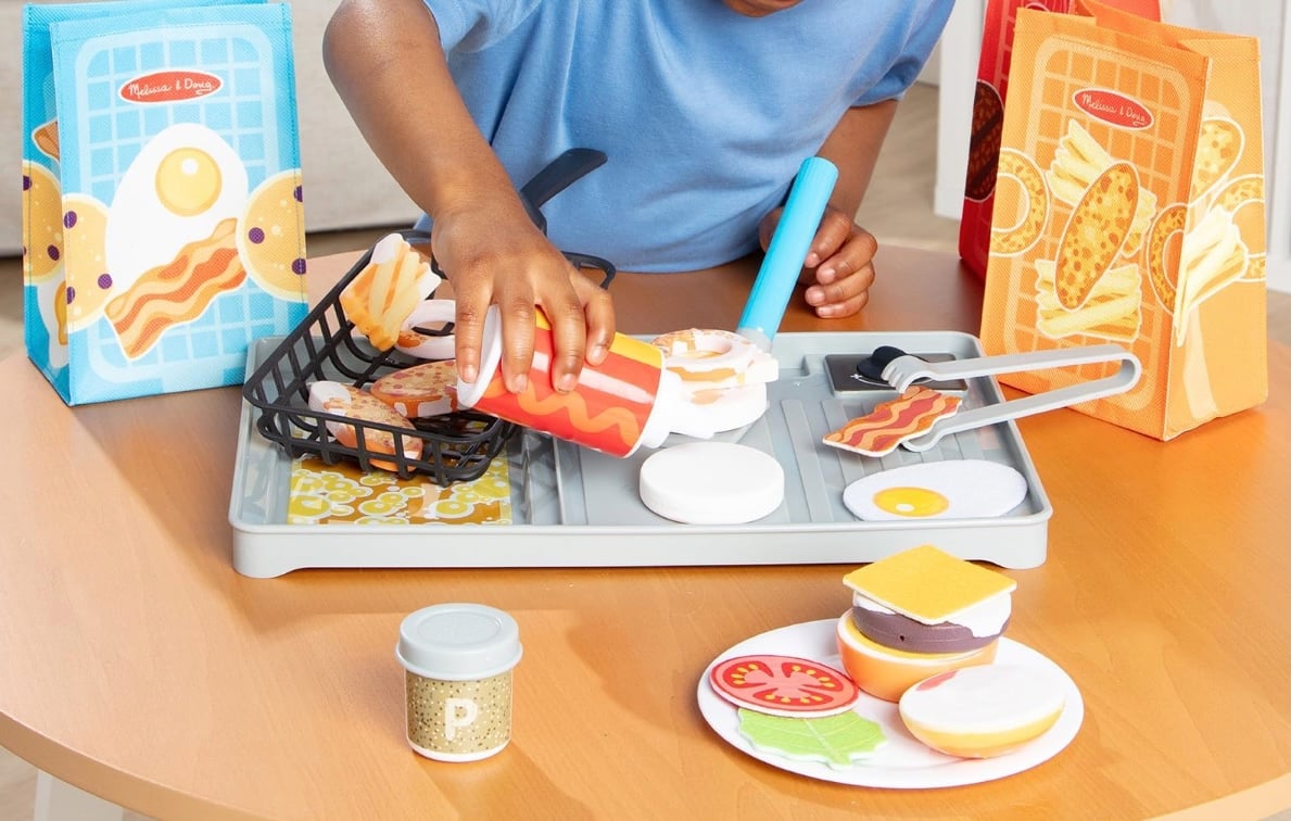 Melissa & Doug Flip & Fry Grill Play Set