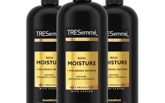 TRESemmé Rich Moisture Hydrating Shampoo