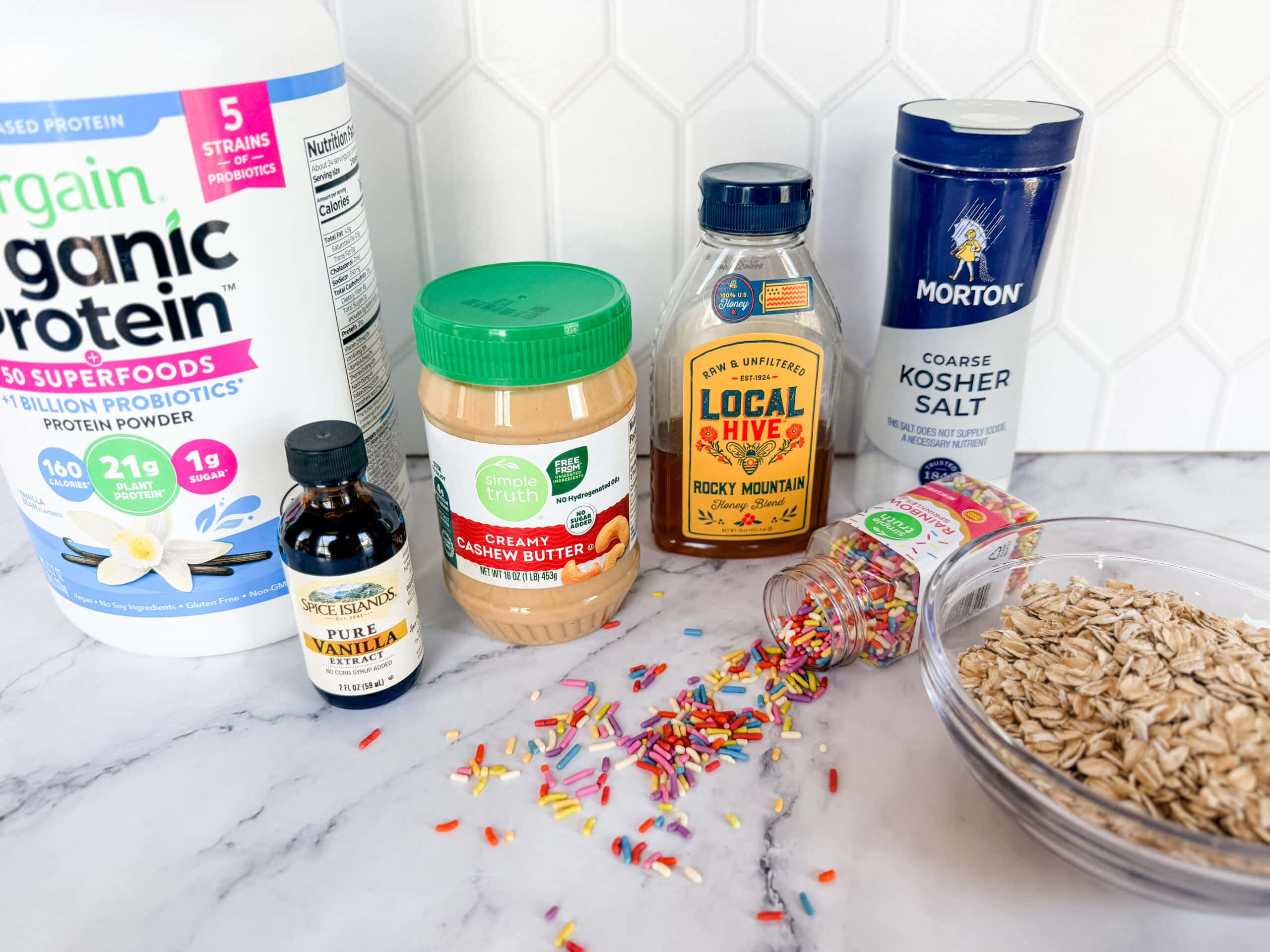 birthday cake protein balls (2) birthday cake protein balls (2)