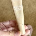 eyelid primer