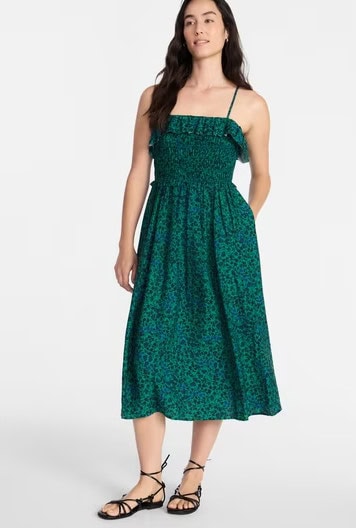 green dress