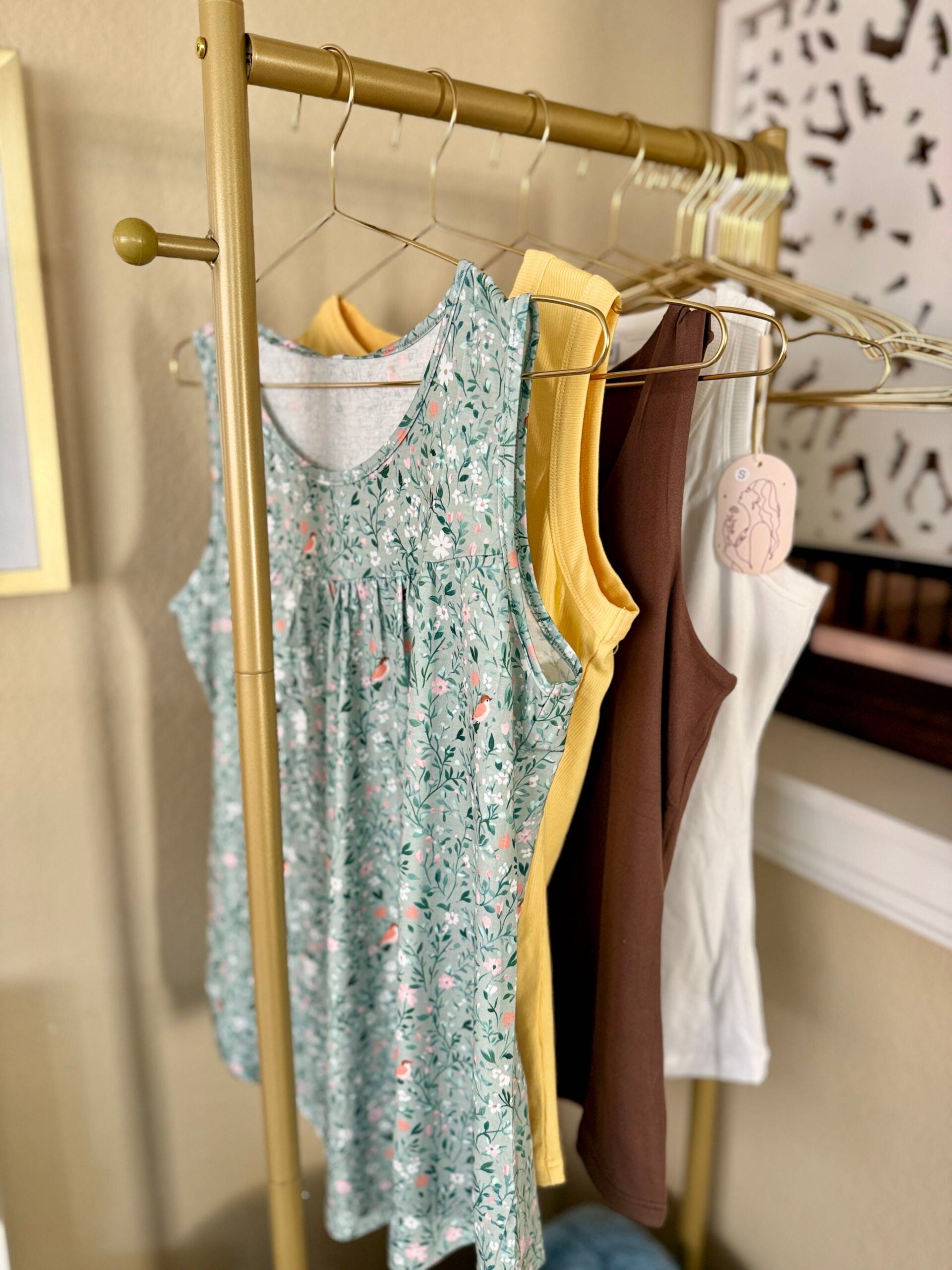 womens tanks