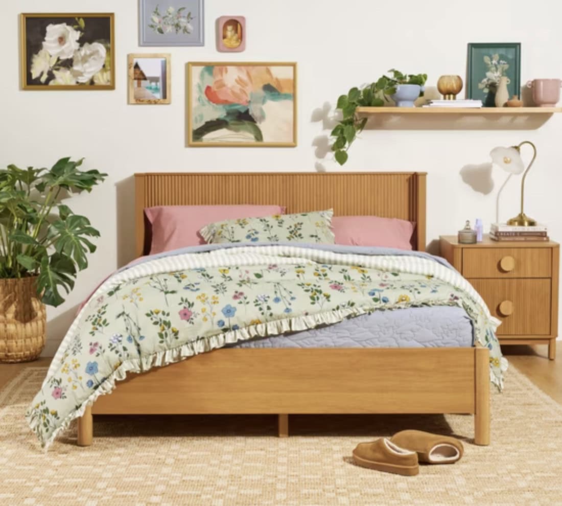 Beautiful Wrap Me Up Bed