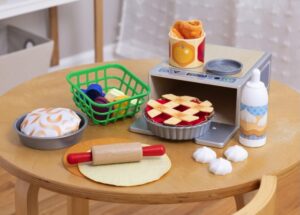 Melissa & Doug Make and Bake Pies Pretend Play Food Set