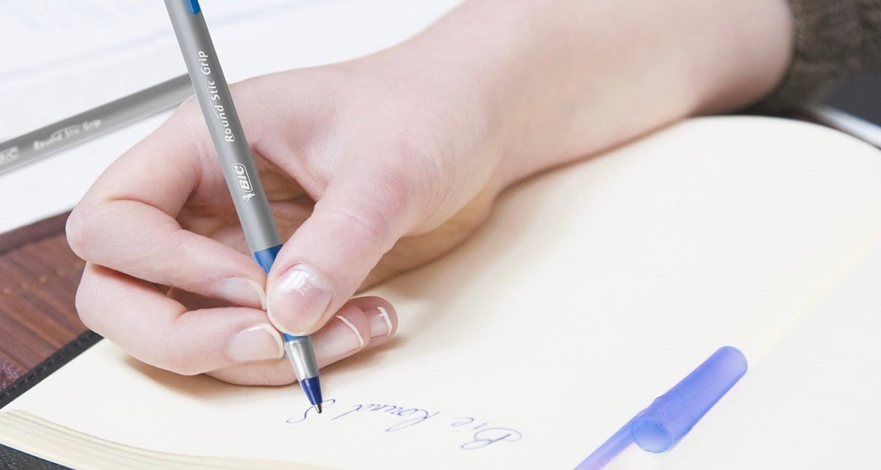 bic round stick grip pens