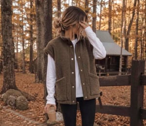 fleece vest cropped