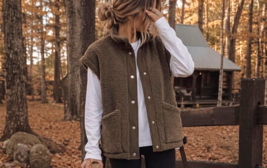 fleece vest cropped