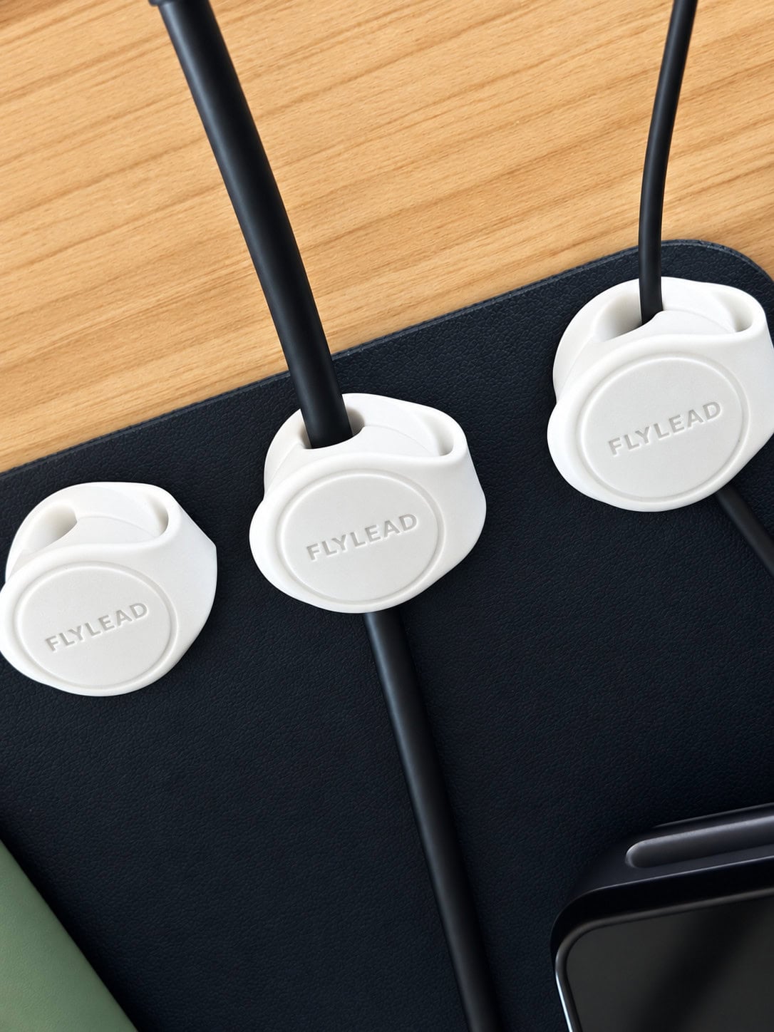 flylead cable clips