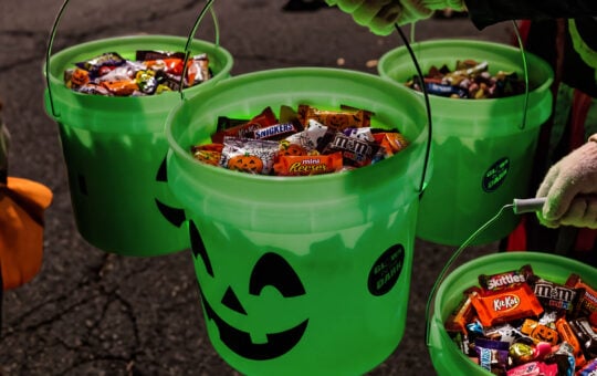 lowes halloween bucket