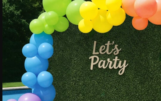 sams party balloon arch