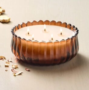target scallop 5 wick candle