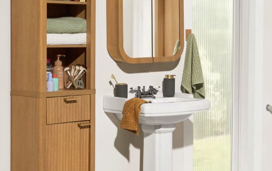 Beautiful Mirrored Medicine Cabinet, Warm Honey, 22 in x 5 in x 27 in