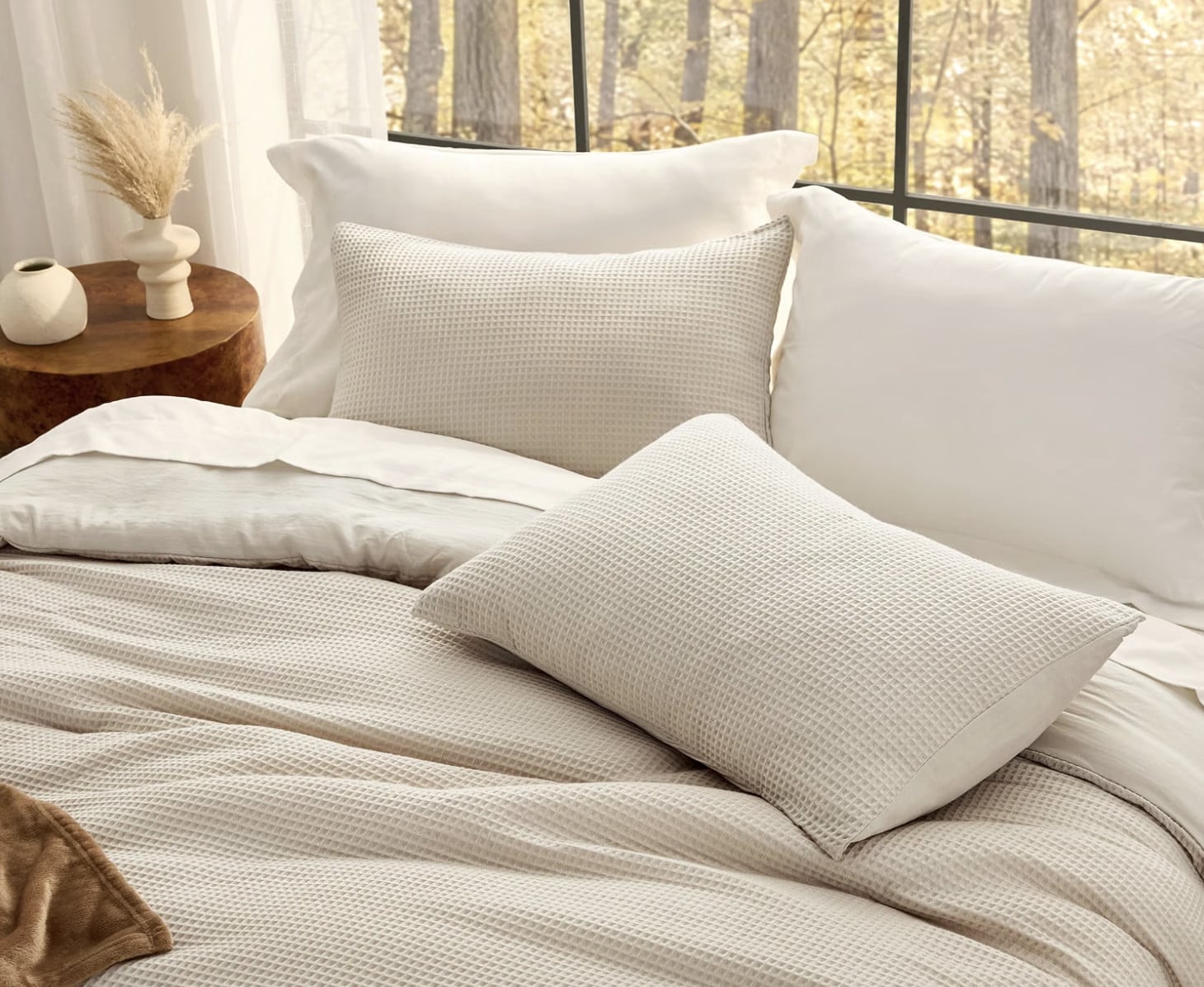 Bedsure Upgraded 3D Waffle Comforter Set Queen Size, Beige Bedding 3 Pcs 2