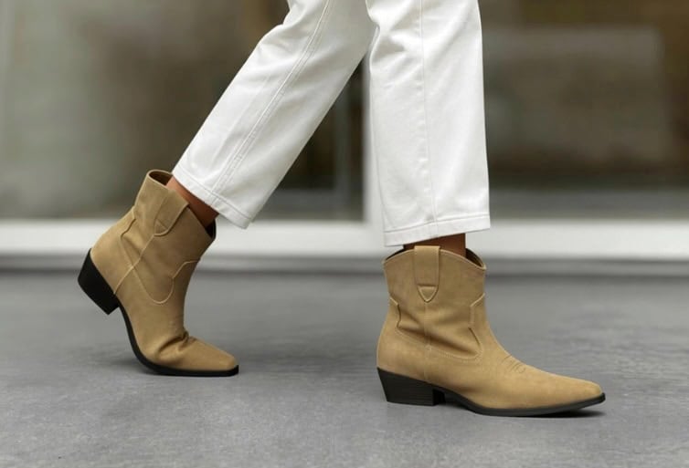 DREAM PAIRS Women Ankle Boots Chunky Heel Fashion Western Booties DREAM PAIRS Women Ankle Boots Chunky Heel Fashion Western Booties