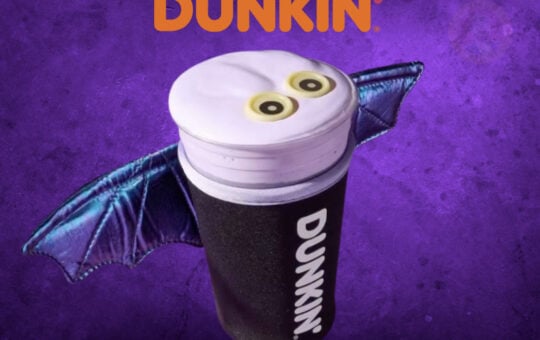 Dunkin Bat Sleeve