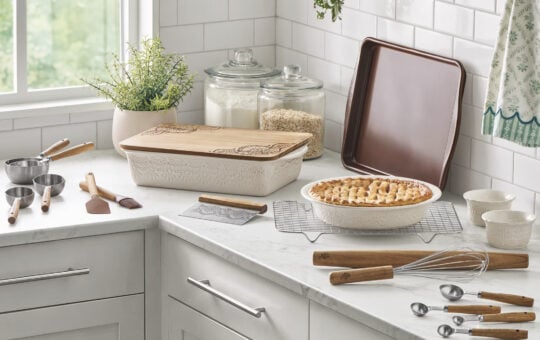 Pioneer Woman Vintage Lace Bakeware
