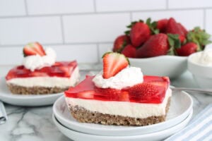 Strawberry Pretzel Less Salad Final 43