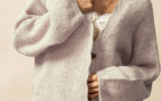 astylish cardigan