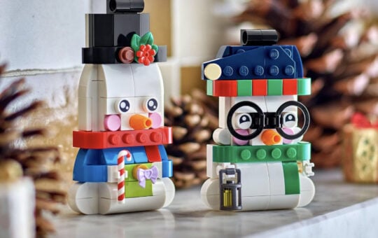 lego snowman