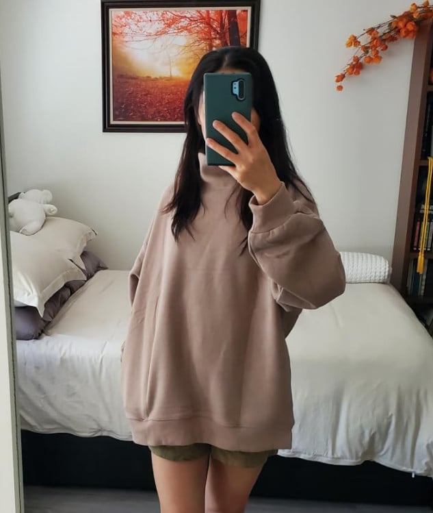 mockneck top brown
